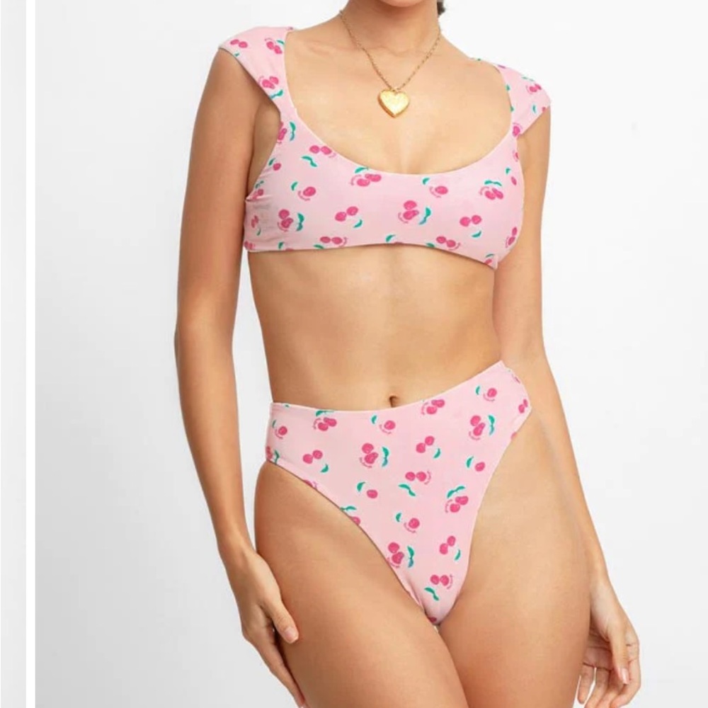 NWOT Blackbough Swim Reversible Ashley Maraschino High-rise Swimsuit Bikini